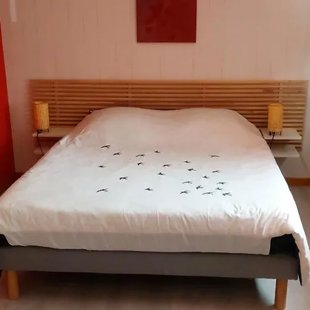 Casa de Férias Tres Jolie Maison Avec Piscine