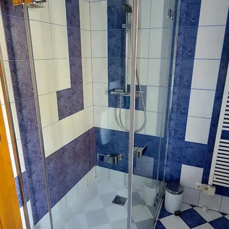 Casa de Férias Tres Jolie Maison Avec Piscine *