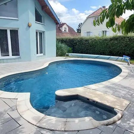 Tres Jolie Maison Avec Piscine Casa de Férias Soultz-Haut-Rhin